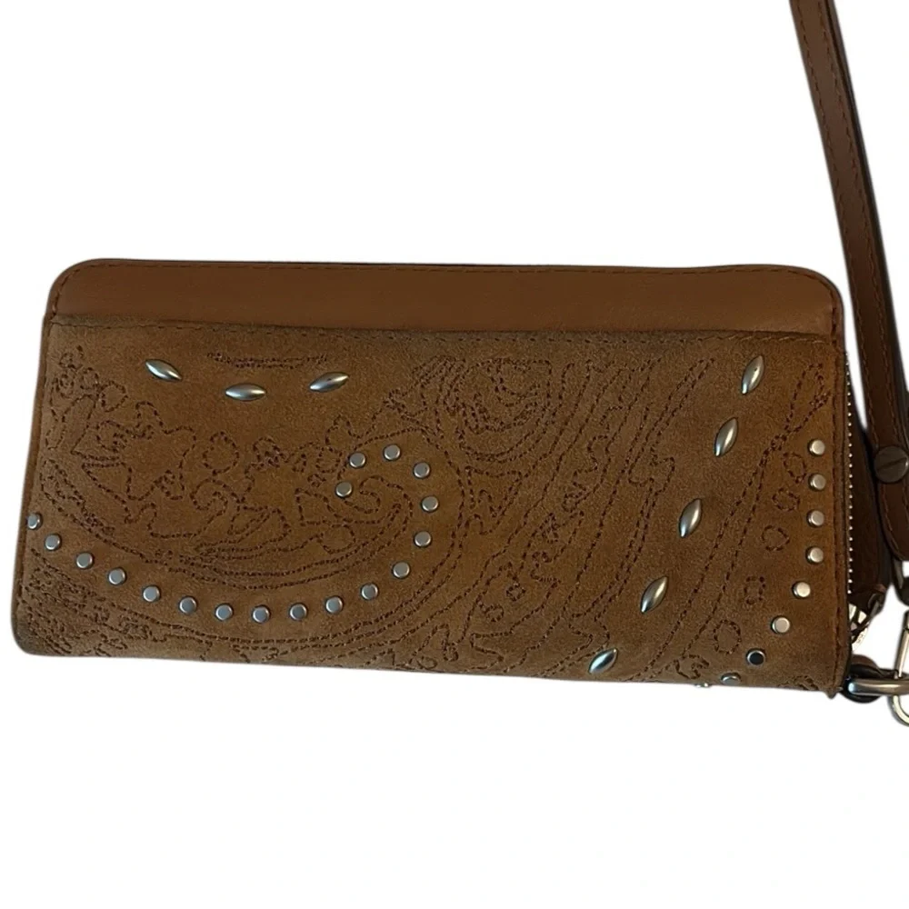 Vera Bradley leather studded wallet with removable wristlet strap, brown - Picture 4 of 8